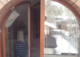 Арочная дверь из клеёного соснового бруса